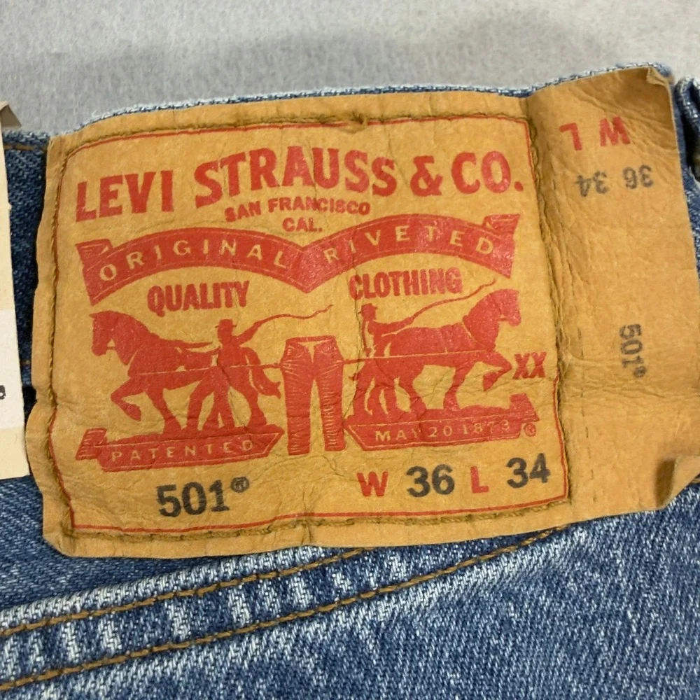Levi's 501 Original Fit Jeans Mens 36x34 Blue Medium Wash Straight Leg Denim NWT